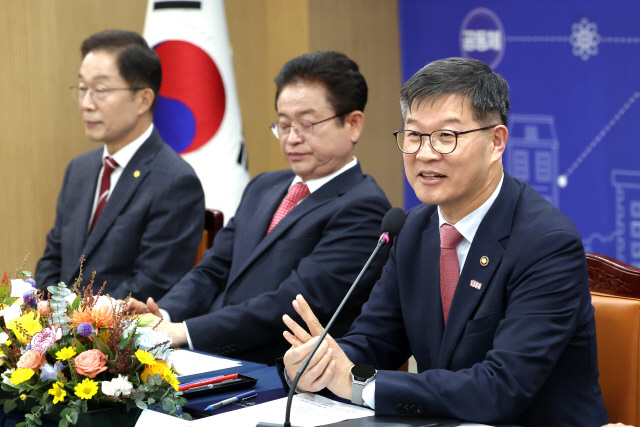 이기일 보건복지부 1차관이 25일 열린 경상북도 인구대응 역량 강화 및 경북 특색형 인구교육 확산을 위한 업무협약식에 참석해 발언하고 있다. <복지부 제공>